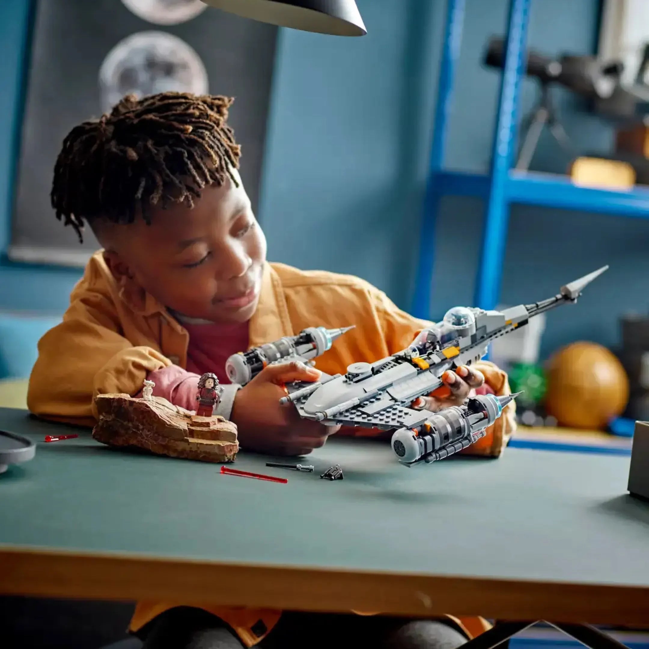 Caça-Estelar N-1 Mandaloriano (412 peças)